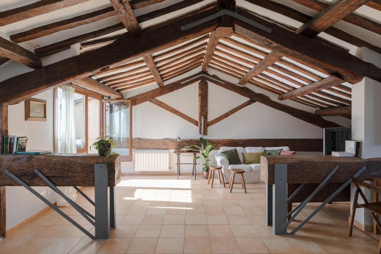 Amazing Penthouse With Terrace And Rooftop In Trastevere Roma Exterior foto