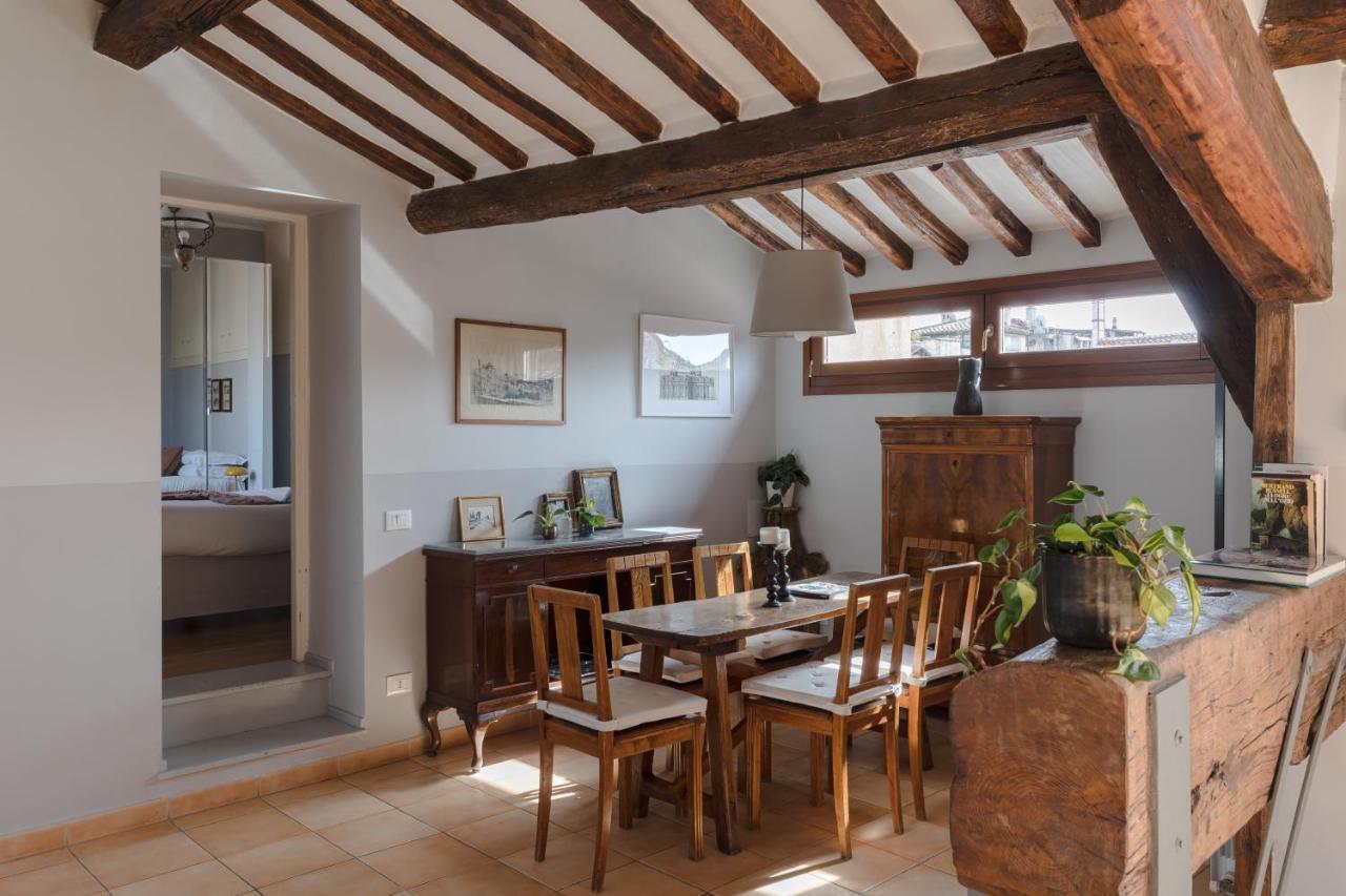 Amazing Penthouse With Terrace And Rooftop In Trastevere Roma Exterior foto