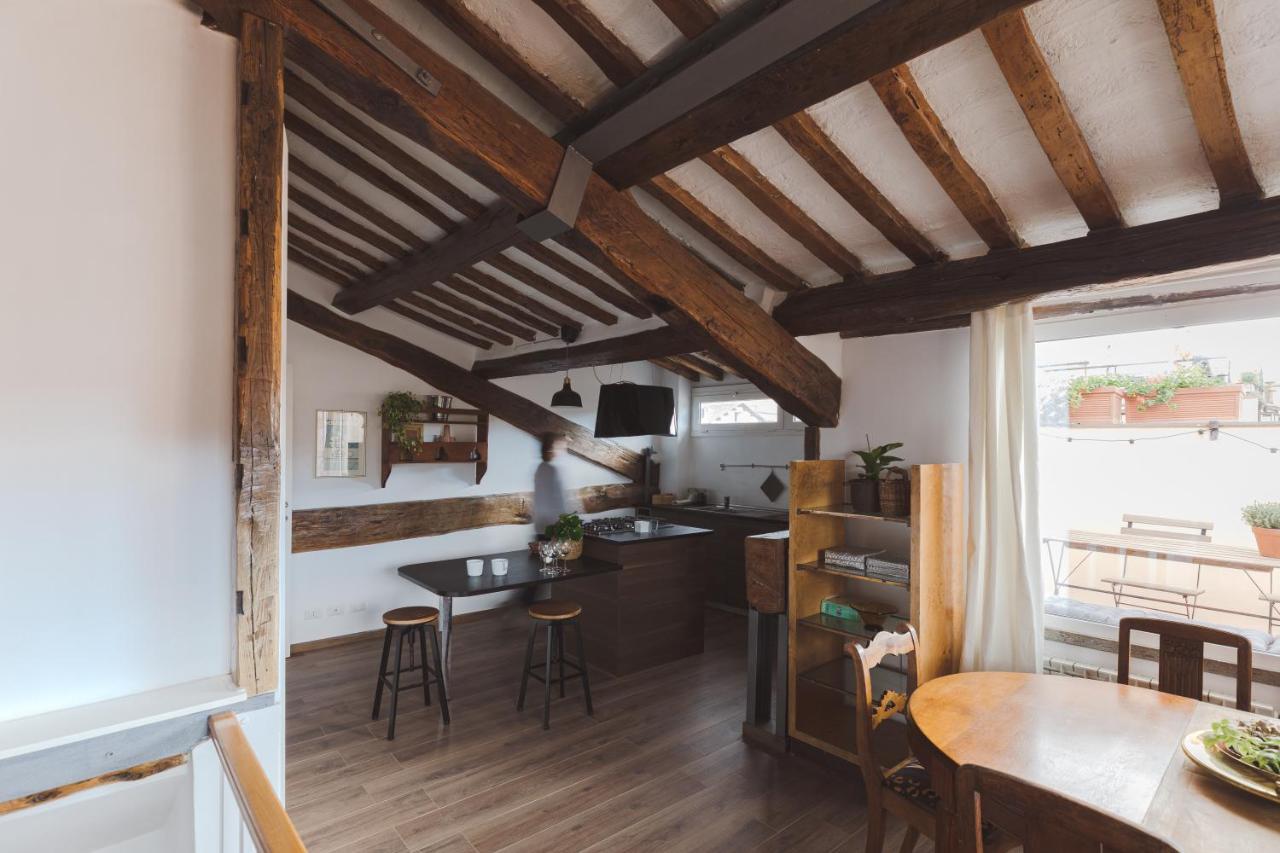Amazing Penthouse With Terrace And Rooftop In Trastevere Roma Exterior foto