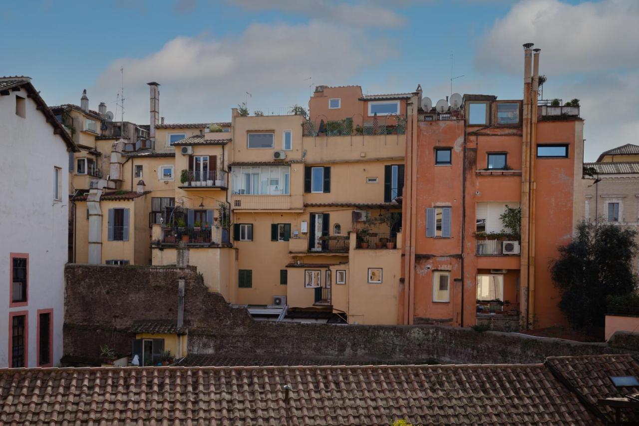 Amazing Penthouse With Terrace And Rooftop In Trastevere Roma Exterior foto