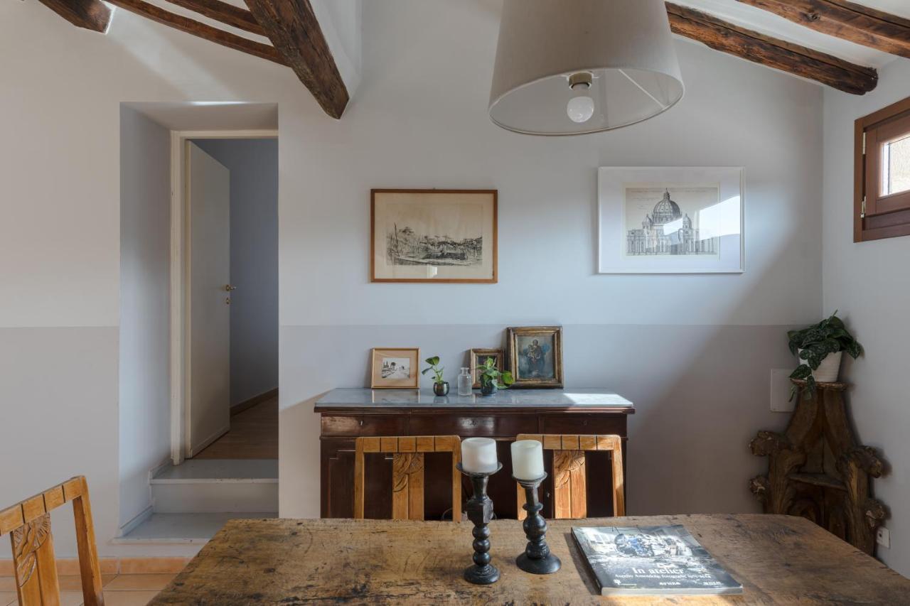 Amazing Penthouse With Terrace And Rooftop In Trastevere Roma Exterior foto