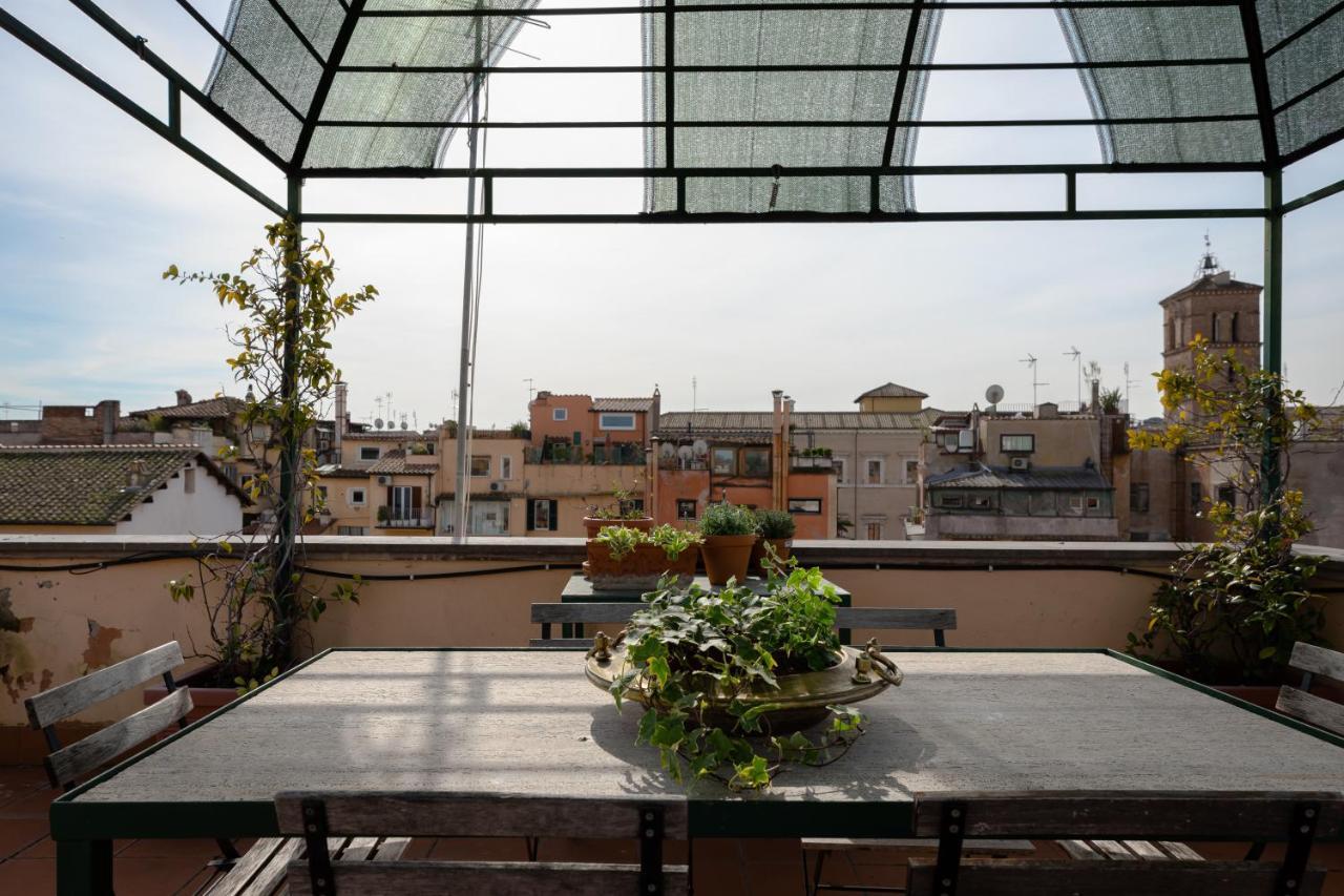 Amazing Penthouse With Terrace And Rooftop In Trastevere Roma Exterior foto